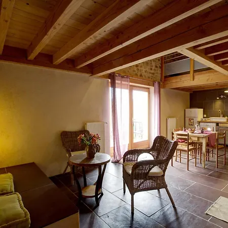 Ecogite Confortable Avec Terrasse Privative En Pleine Campagne - Fr-1-496-189 منزل ريفي *