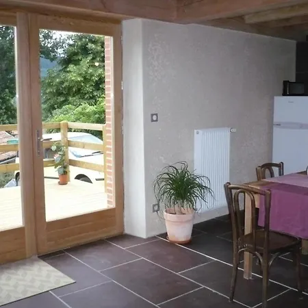 Ecogite Confortable Avec Terrasse Privative En Pleine Campagne - Fr-1-496-189 * Saint-Romain-d'Urfe